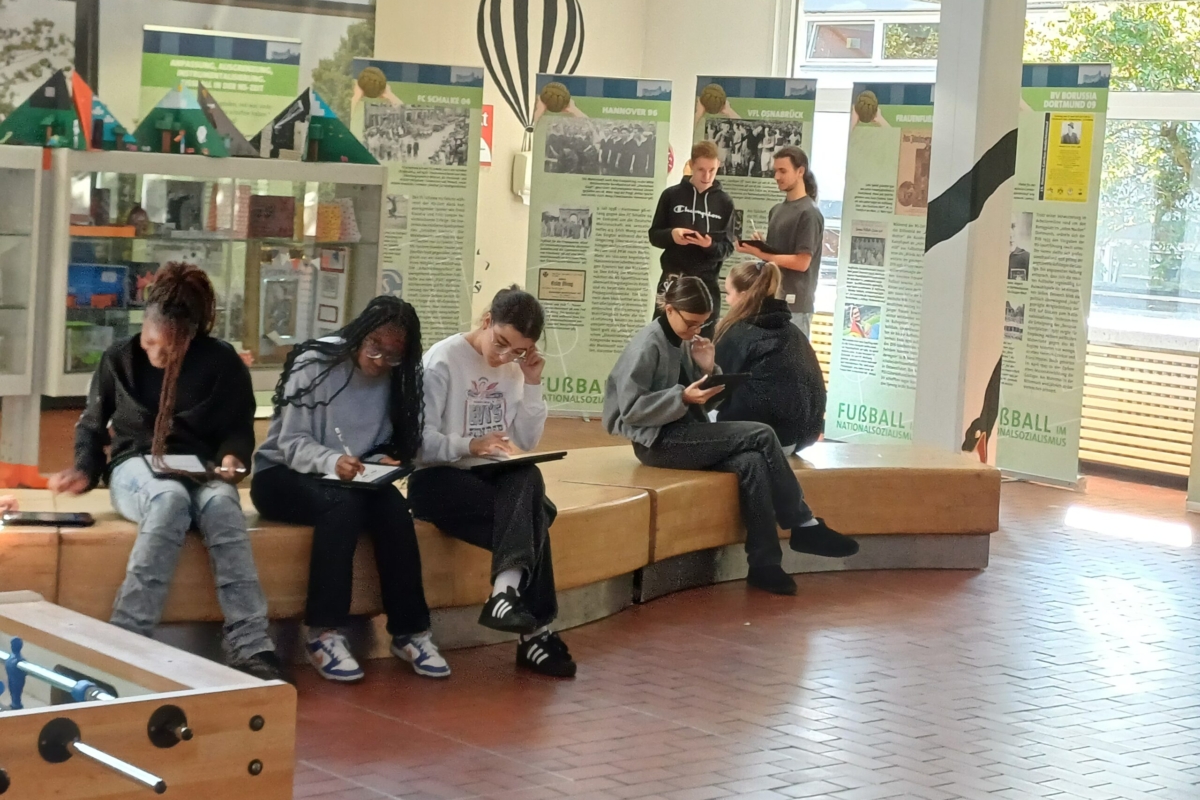 „Fußball im Nationalsozialismus“ – eine Ausstellung über Anpassung, Ausgrenzung und Instrumentalisierung